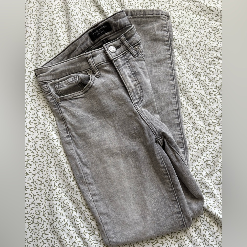 Banana Republic Gray Skinny Jeans